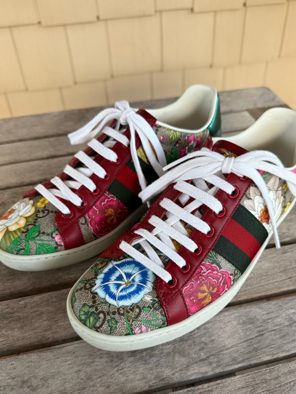 Gucci Ace Blooms GG Supreme Floral Sneakers 36.5 6.5 Full set w/box